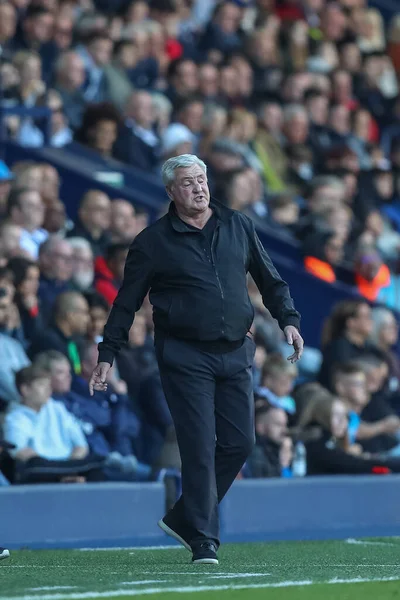 Steve Bruce Manažer West Bromwich Albion Vypadá Sklíčeně Během Zápasu — Stock fotografie