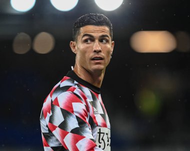 Cristiano Ronaldo # 7 Manchester United Premier Lig maçından önce Goodison Park, Liverpool, İngiltere 'de oynanan Everton-Manchester United maçında ısınma turunda