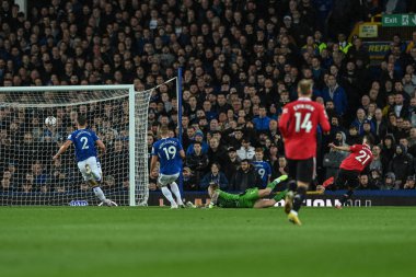 Manchester United takımından Antony # 21 Premier League maçında 1-1 öne geçti Everton, Manchester United 'a karşı Goodison Park, Liverpool, Birleşik Krallık, 9 Ekim 202