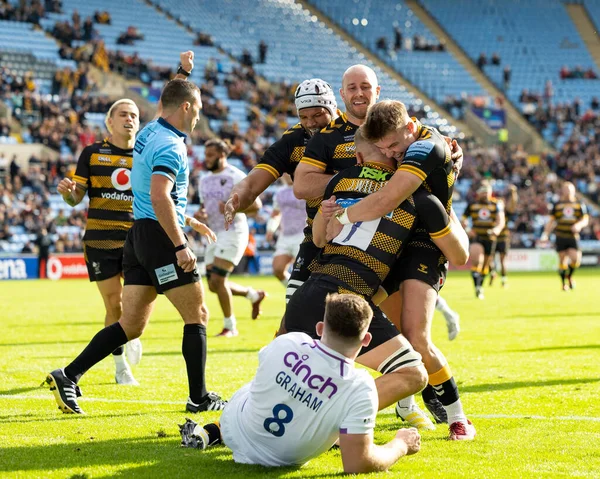Jack Willis Wasps Rugby Est Félicité Par Ses Coéquipiers Après — Photo