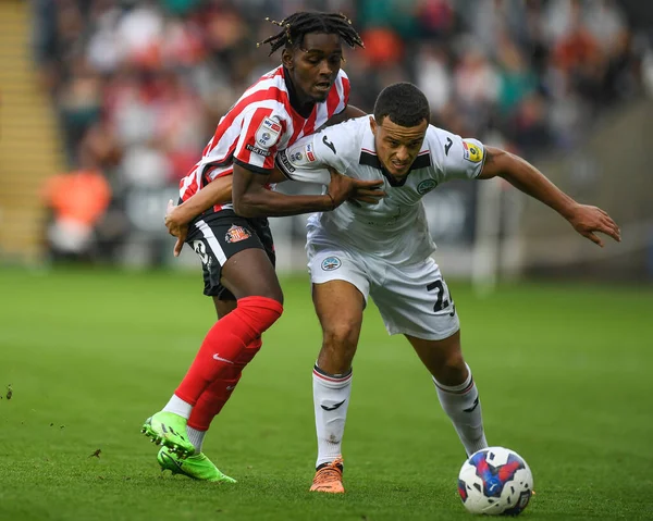 Joel Latibeaudiere Swansea City Pressure Abdoullah Sunderland Sky Bet Championship — Stock Photo, Image