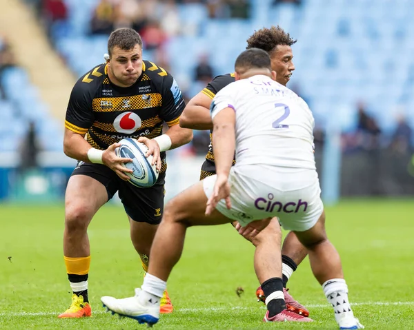 Rodrigo Martinez Van Wasps Rugby Wordt Geconfronteerd Met Sam Matavesi — Stockfoto