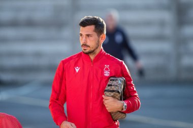 Nottingham Ormanı 'ndan Remo Freuler # 23 Premier League maçından önce Nottingham Forest, Aston Villa' ya karşı City Ground, Nottingham, İngiltere, 10 Ekim 202 'de geldi.