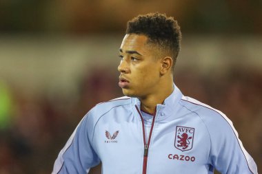 Jacob Ramsey # 41 Aston Villa Premier Lig maçı sırasında Nottingham Forest, Aston Villa 'ya karşı City Ground, Nottingham, İngiltere, 10 Ekim 202