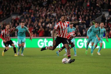 Brentford 17 numaralı Ivan Toney Premier Lig maçında Brentford, Brighton ve Hove Albion 'a karşı Brentford Community Stadyumu, Londra, Birleşik Krallık' ta 14 Ekim 202 'de oynanan maçta sayı kaydetti.