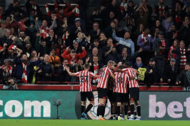 Brentford 17 numaralı Ivan Toney Premier Lig karşılaşmasında Brentford, Brighton ve Hove Albion 'a karşı Brentford Community Stadyumu, Londra, Birleşik Krallık, 14 Ekim 202' de oynanan maçta 1-0 berabere kaldı.