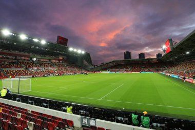 Premier Lig karşılaşması öncesinde Brentford, Brighton ve Hove Albion 'a karşı Brentford Community Stadyumu, Londra, İngiltere, 14 Ekim 202