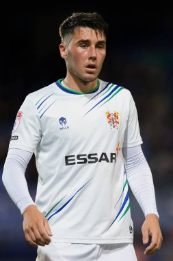 Josh Hawkes # 11 of Tranmere Rover Sky Bet Lig 2 karşılaşmasında Tranmere Rovers vs Crewe Alexandra 'ya karşı Prenton Park, Birkenhead, Birleşik Krallık, 14 Ekim 202