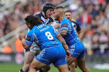 İngiltere 'nin Chris Hill' i Rugby Ligi Dünya Kupası 2021 karşılaşmasında İngiltere ile Samoa karşı karşıya, St. James 's Park, Newcastle, İngiltere, 15 Ekim 202