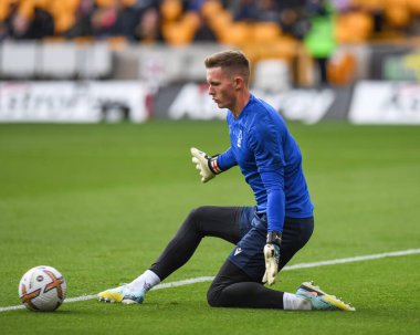 Nottingham Ormanı 'ndan Dean Henderson Premier Lig maçında ısınma turu sırasında Wolverhampton Wanderers Nottingham Ormanı' na karşı Molineux, Wolverhampton, Birleşik Krallık, 15 Ekim 202