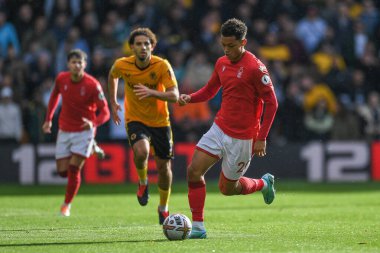 Nottingham Ormanı 'ndan Brennan Johnson # 20 Premier League maçı sırasında Wolverhampton Wanderers Nottingham Ormanına karşı Molineux, Wolverhampton, İngiltere, 15 Ekim 202