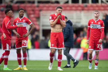Middlesbrough Sky Bet Şampiyonası 'nda Middlesbrough' a karşı Blackburn Rovers 'ın oynadığı Riverside Stadyumu, Middlesbrough, İngiltere' de 15 Ekim 202 'de oynanan maçın ardından üzgün bir Dael Fry # 6.
