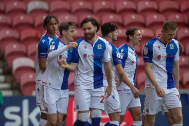 Blackburn Rovers oyuncuları Middlesbrough - Blackburn Rovers maçında Middlesbrough - Middlesbrough Stadyumu, Birleşik Krallık, 15 Ekim 'de oynanan Middlesbrough # 26 Middlesbrough maçında Darragh Lenihan' ın açılış golünü ve kendi kalesini kutladılar. 