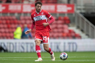 Middlesbrough 'dan Matt Crooks 15 Ekim 202' de Riverside Stadyumu, Middlesbrough, İngiltere 'de oynanan Middlesbrough - Blackburn Rovers maçında topun üzerinde.