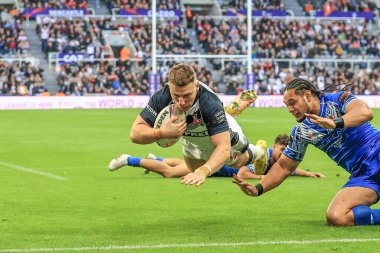 İngiltere 'den George Williams, Rugby Ligi Dünya Kupası 2021 karşılaşmasında İngiltere ile Samoa arasında 15 Ekim 202' de St. James 's Park, Newcastle, İngiltere' de oynanacak karşılaşmaya gidiyor.