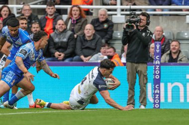 İngiltere 'den Herbie Farnworth, Rugby Ligi Dünya Kupası 2021 karşılaşmasında İngiltere ile Samoa arasında 15 Ekim 202' de St. James 's Park, Newcastle, İngiltere' de oynanacak karşılaşmaya gidiyor.