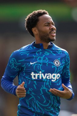 Premier Lig karşılaşmasında Chelsea 'den Raheem Sterling # 17 numara Aston Villa - Chelsea Villa - Villa Park, Birmingham, İngiltere, 16 Ekim 202
