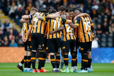 Hull City 'nin oyuncuları, Hull City' nin Birmingham City 'ye karşı 16 Ekim 202' de MKM Stadyumu 'nda oynadığı Sky Bet Şampiyonası maçında bir araya geldiler.