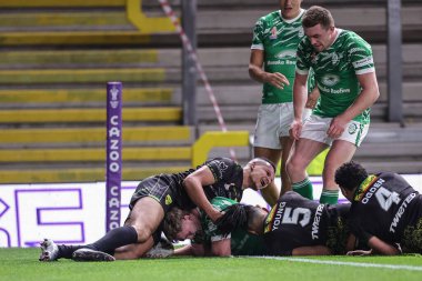 İrlandalı Brendan OHagan, İngiltere 'nin Leeds kentindeki Headingley Stadyumu' nda oynanan 2021 Dünya Rugby Ligi Kupası karşılaşmasında karşılaşacak.