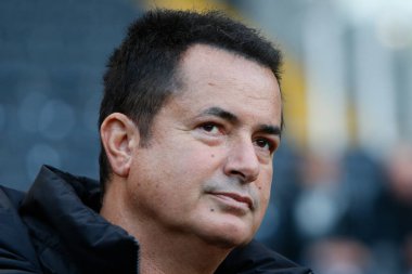 Hull City 'nin sahibi Acun Ilicali, 16 Ekim 202' de MKM Stadyumu 'nda Hull City ve Birmingham City maçından önce BBC Humberside ile röportaj yaptı.