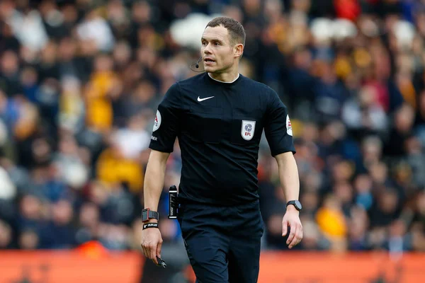 Referee Leigh Doughty Sky Bet Championship Match Hull City Birmingham — стокове фото