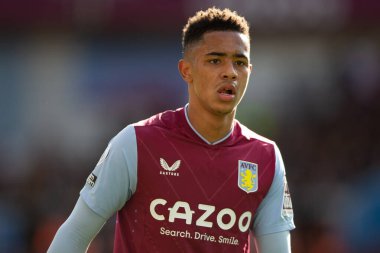 Aston Villa 'dan Jacob Ramsey # 41 Premier Lig karşılaşmasında Aston Villa, Chelsea' ye karşı Villa Park, Birmingham, İngiltere, 16 Ekim 202