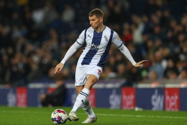 Batı Bromwich Albion 'dan Conor Townsend # 3, Gök İddia Şampiyonası maçı sırasında West Bromwich Albion, Bristol City' ye karşı The Hawthorns, West Bromwich, İngiltere, 18 Ekim 202