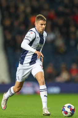 Batı Bromwich Albion 'dan Conor Townsend # 3, Gök İddia Şampiyonası maçı sırasında West Bromwich Albion, Bristol City' ye karşı The Hawthorns, West Bromwich, İngiltere, 18 Ekim 202