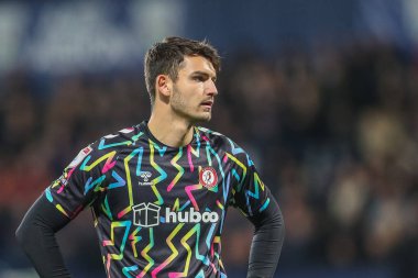 Bristol City 'den Max OLeary # 12 Sky Bet Şampiyonası maçı sırasında West Bromwich Albion, Bristol City' ye karşı The Hawthorns, West Bromwich, İngiltere, 18 Ekim 2022