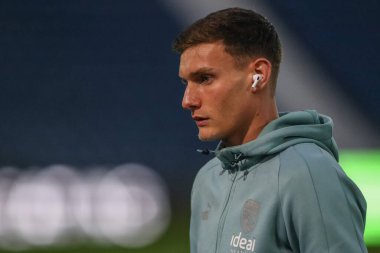 West Bromwich Albion 'dan Taylor Gardner-Hickman, West Bromwich Albion' a karşı West Bromwich Albion 'un Bristol City' ye karşı oynadığı The Hawthorns, West Bromwich, Birleşik Krallık 'ta 18 Ekim 202' de oynanacak maç öncesinde geldi.