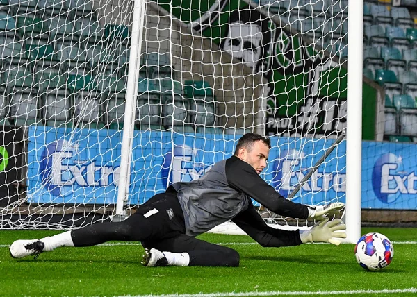 Plymouth Argyle Torhüter Callum Burton Beim Aufwärmen Während Des Papa — Stockfoto