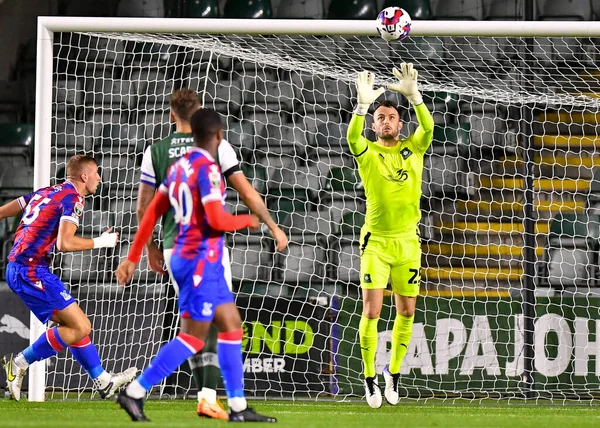 Plymouth Argyle Goleiro Callum Burton Faz Salvamento Durante Partida Troféu — Fotografia de Stock