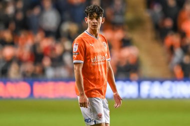 Blackpool 'un Charlie Patino # 28' i Blackpool 'da Blackpool - Hull City maçı sırasında Bloomfield Road, Blackpool, İngiltere, 19 Ekim 202