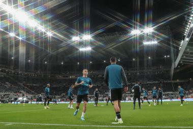 Newcastle United 'dan Kieran Trippier # 2 Premier League maçı öncesi ısınma sırasında Newcastle United Everton' a karşı St. James 's Park, Newcastle, İngiltere, 19 Ekim 202
