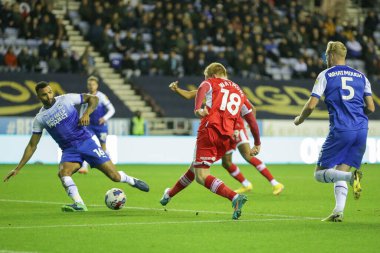 Middlesbrough 'dan Duncan Watmore, 19 Ekim 202' de Wigan Atletizm ve Middlesbrough 'a karşı oynanan Gökyüzü İddia Şampiyonası maçında 1-2' lik skora ulaştı.