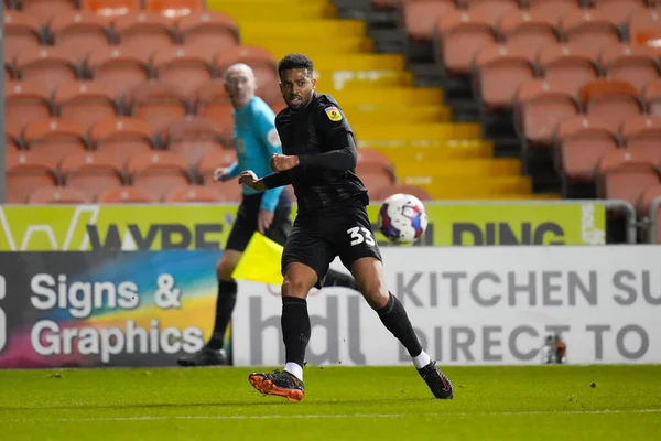 Cyrus Christie Van Hull City Kruist Bal Tijdens Sky Bet — Stockfoto