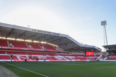 The City Ground 'un genel manzarası, Nottingham Forest F.C. Premier Lig maçı sırasında Nottingham Forest, Liverpool 'a karşı City Ground, Nottingham, İngiltere, 22 Ekim 202