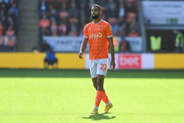 Blackpool 'dan CJ Hamilton # 22 Sky Bet Şampiyonası maçında Blackpool Preston North End' e karşı Bloomfield Road, Blackpool, İngiltere, 22 Ekim 202