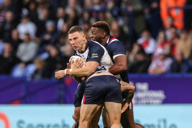 İngiltere 'den George Williams, Rugby Ligi Dünya Kupası 2021 Grubu A Grubu maçında Bolton Üniversitesi, Bolton Stadyumu' nda Fransa 'ya karşı İngiltere maçı, 22 Ekim 202