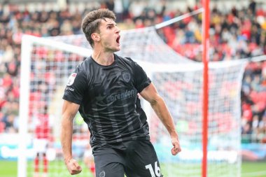 Hull City 'den Ryan Longman 22 Ekim 202' de New York Stadyumu, Rotherham, İngiltere 'de oynanan ve Rotherham United ile Hull City arasındaki Sky Bet Şampiyonası' nda 1-3 'lük galibiyetini kutluyor.