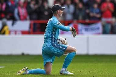 Nottingham Ormanı 'ndan Dekan Henderson 22 Ekim 202' de Nottingham Forest 'ın Liverpool' a karşı oynadığı Premier League maçında kurtarıyor.