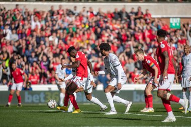 Nottingham Ormanı 'ndan 9 numaralı Taiwo Awoniyi 22 Ekim 202' de Nottingham Forest 'a karşı Liverpool Premier Lig maçında Forest' ı önde götürüyor.