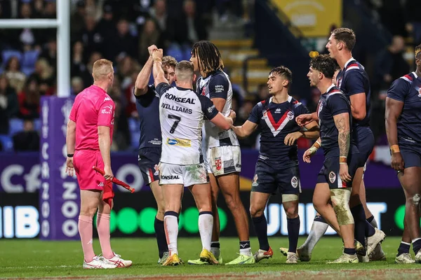 Spelers Tussle Tijdens Rugby League World Cup 2021 Group Match — Stockfoto