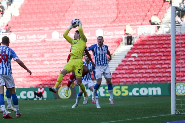 Lee Nicholls Huddersfield Town Cattura Pallone Durante Partita Del Campionato — Foto Stock