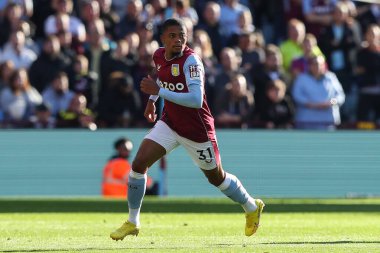 Aston Villa 'dan Leon Bailey # 31 Premier Lig karşılaşmasında Aston Villa, Brentford' a karşı Villa Park, Birmingham, Birleşik Krallık, 23 Ekim 202