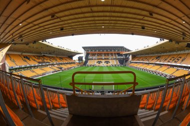 Molineux Stadyumu 'nun genel görünümü, Wolverhampton Wanderers F.C. Premier Lig maçında Wolverhampton Wanderers - Leicester City maçı sırasında Molineux, Wolverhampton, Birleşik Krallık, 23 Ekim 202