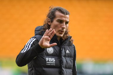 Leicester City 'nin 4. senkronizasyonu Premier Lig karşılaşması öncesi saha denetimi sırasında Wolverhampton Wanderers, Leicester City' ye karşı Molineux, Wolverhampton, Birleşik Krallık, 23 Ekim 2022