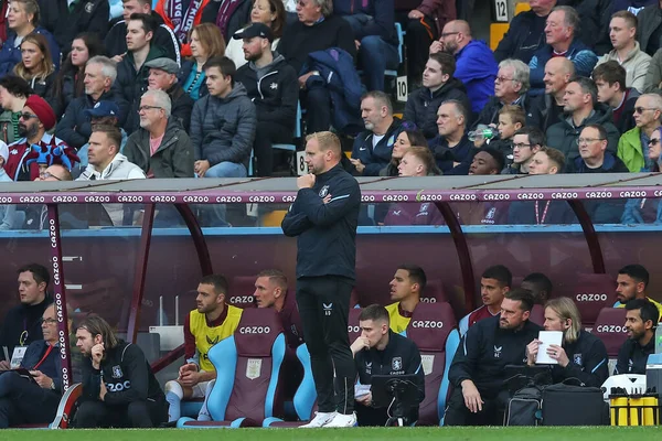 Aaron Danks Premier Lig Karşılaşmasında Aston Villa Nın Geçici Teknik — Stok fotoğraf