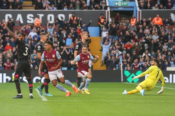 Ollie Watkins Aston Villa Firar Sitt Mål Att Göra Det — Stockfoto