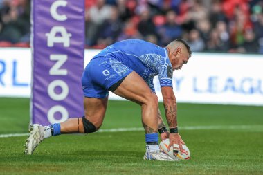 Samoa 'dan Danny Levi, 23 Ekim 202' de İngiltere 'nin Doncaster kentindeki Eco-Power Stadyumu' nda oynanan Rugby Ligi Dünya Kupası 2021 Dünya Kupası A Grubu karşılaşmasında sahaya çıkıyor.